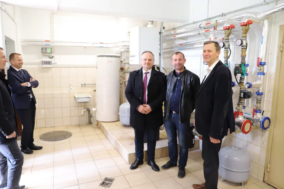 Rozbudowa i modernizacja bazy oświatowej na terenie Gminy Limanowa - zdjęcie 11