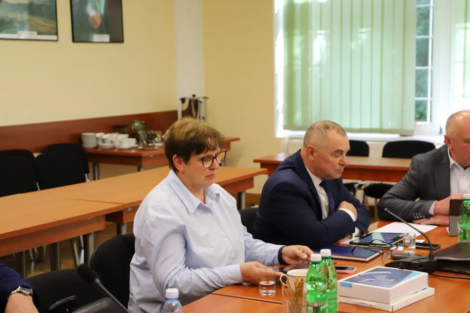 Zakończyła się XXXV nadzwyczajna sesja Rady Gminy Limanowa - zdjęcie 10