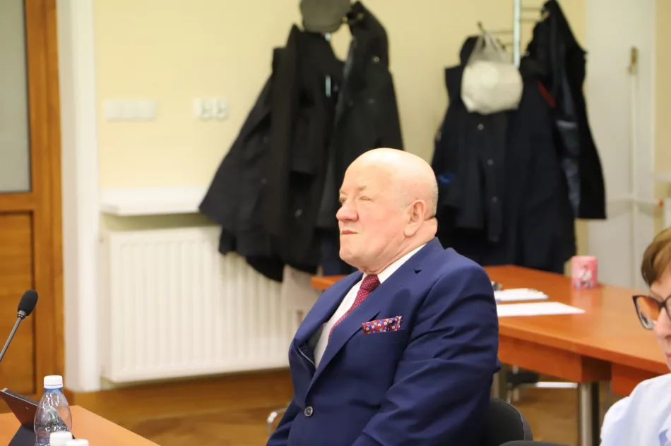 Zakończyła się XXXV nadzwyczajna sesja Rady Gminy Limanowa - zdjęcie 13