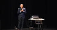 W Miejskiej Bibliotece Publicznej odbyła się powiatowa konferencja o depresji - zdjęcie 2