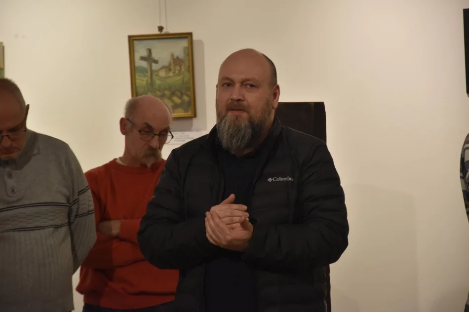 W Miejskiej Galerii Sztuki odbył się wernisaż wystawy „Mieszkańcy Ziemi Limanowskiej o Monte Cassino – w 80. rocznicę zwycięstwa” - zdjęcie 13