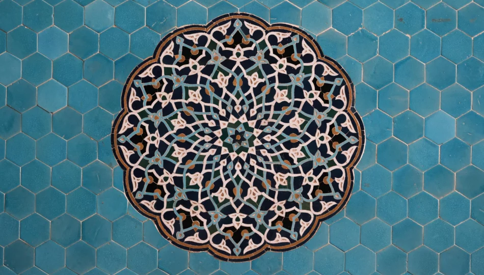10 maja odwiedzimy "IRAN. W POSZUKIWANIU ŚWIĘTEGO OGNIA" - zapraszamy na majowe spotkanie w cyklu "Wędrowanie na ekranie" - zdjęcie 1