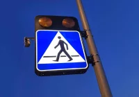 Potrącenie na pasach, piesza trafiła do szpitala - zdjęcie główne