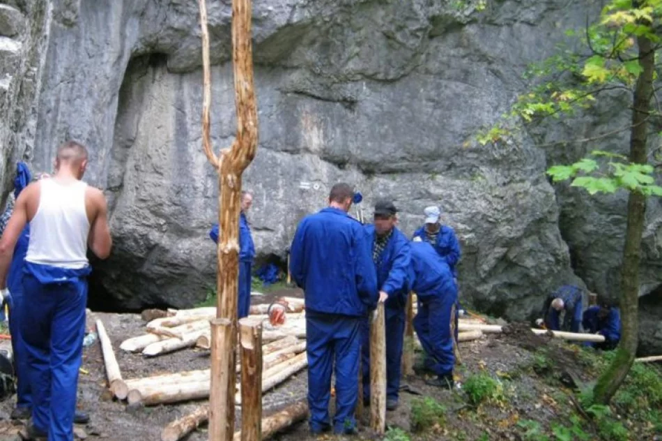 Więźniowie pracowali społecznie w Tatrach - zdjęcie 4