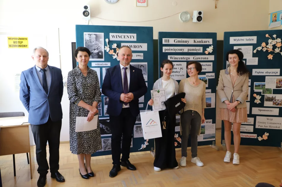 Podsumowanie III Gminnego Konkursu poświęconego pamięci Wincentego Gawrona - zdjęcie 13