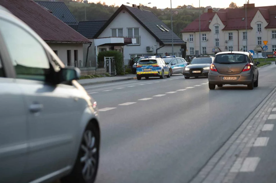 Pościg "ścieżką zdrowia" za pijanym kierowcą - zdjęcie 2