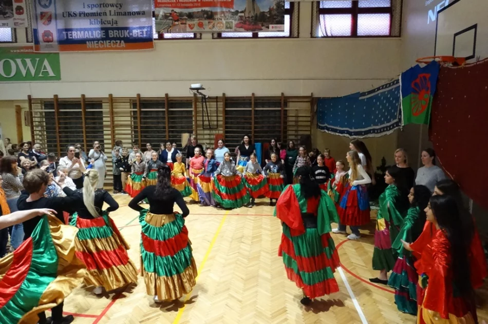 Międzynarodowy Dzień Romów szkole (ZDJĘCIA) - zdjęcie 13