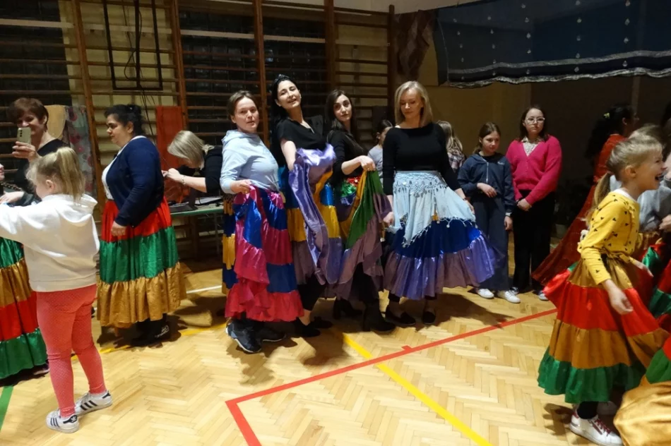 Międzynarodowy Dzień Romów szkole (ZDJĘCIA) - zdjęcie 15