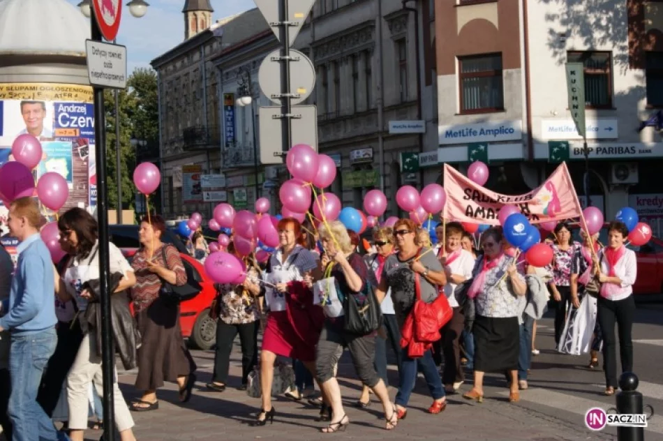 Różowa Wstążka na ulicach miasta - zdjęcie 3