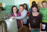 Młodzi głosują - zdjęcie główne