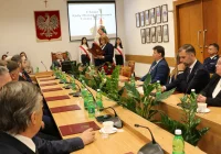 I uroczysta sesja Rady Miasta Limanowa, ślubowanie Burmistrz Miasta Jolanty Juszkiewicz oraz radnych - zdjęcie główne