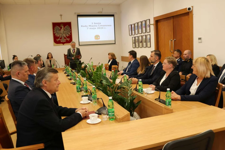 I uroczysta sesja Rady Miasta Limanowa, ślubowanie Burmistrz Miasta Jolanty Juszkiewicz oraz radnych - zdjęcie 9