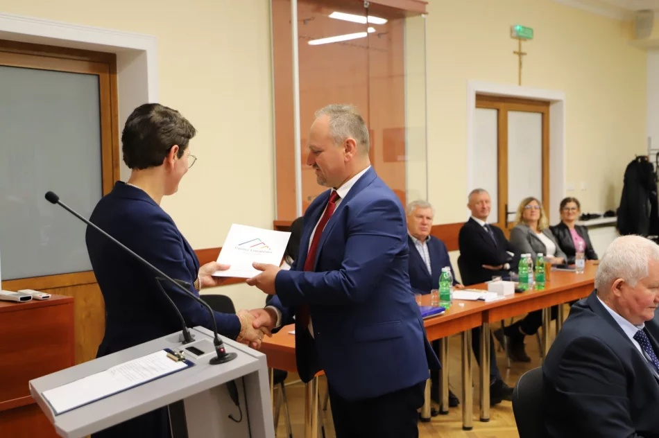 ​Nowa kadencja samorządu gminy Limanowa oficjalnie rozpoczęta - zdjęcie 5