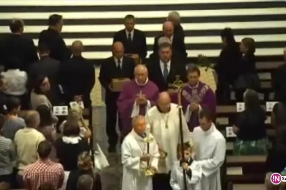 Pogrzeb Izabeli Rz., jej dzieci i ojca - zdjęcie 4