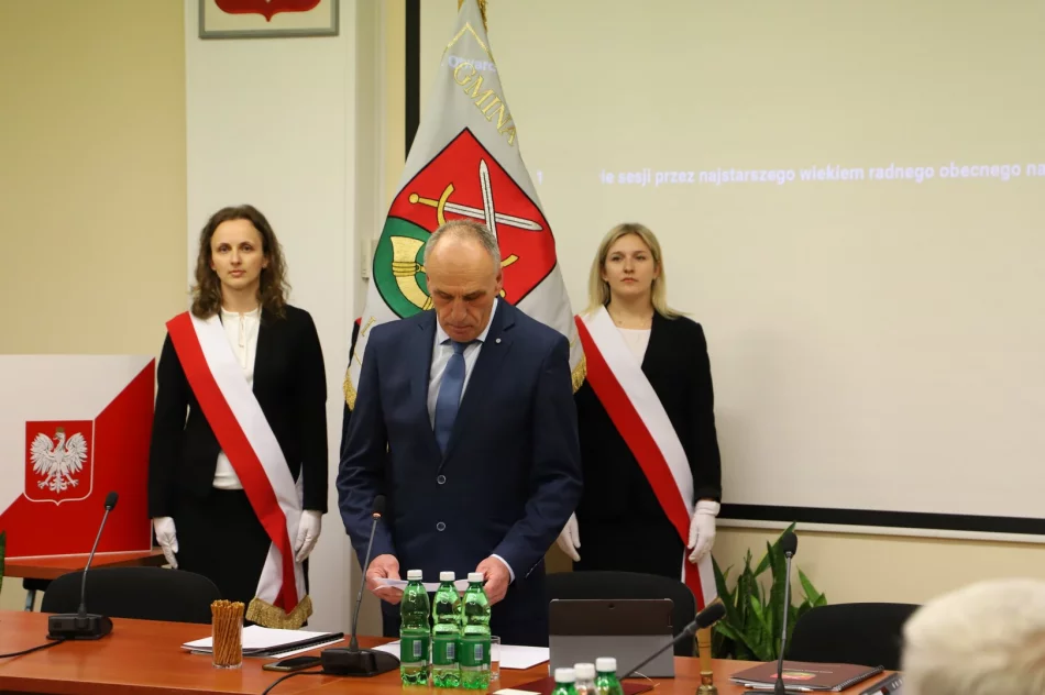 I sesja Rady gminy Limanowa IX kadencji - Zaprzysiężenie radnych i wójta gminy Limanowa - zdjęcie 5