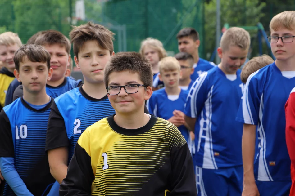 Chłopcy z Rupniowa swoim zwycięstwem zamykają sezon zawodów sportowych ! - zdjęcie 3