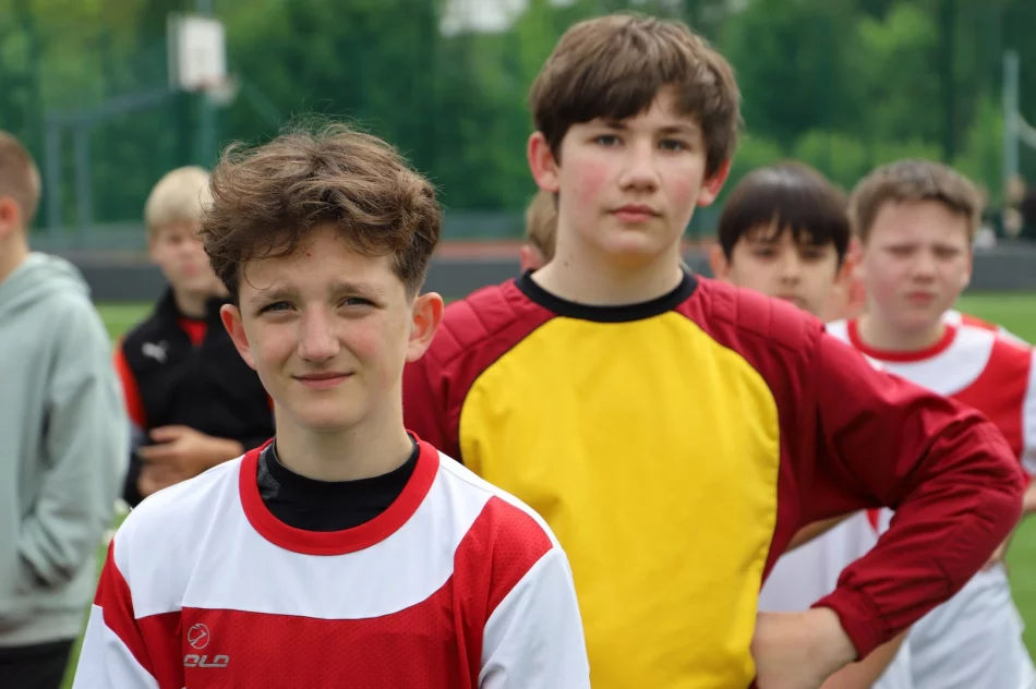 Chłopcy z Rupniowa swoim zwycięstwem zamykają sezon zawodów sportowych ! - zdjęcie 7