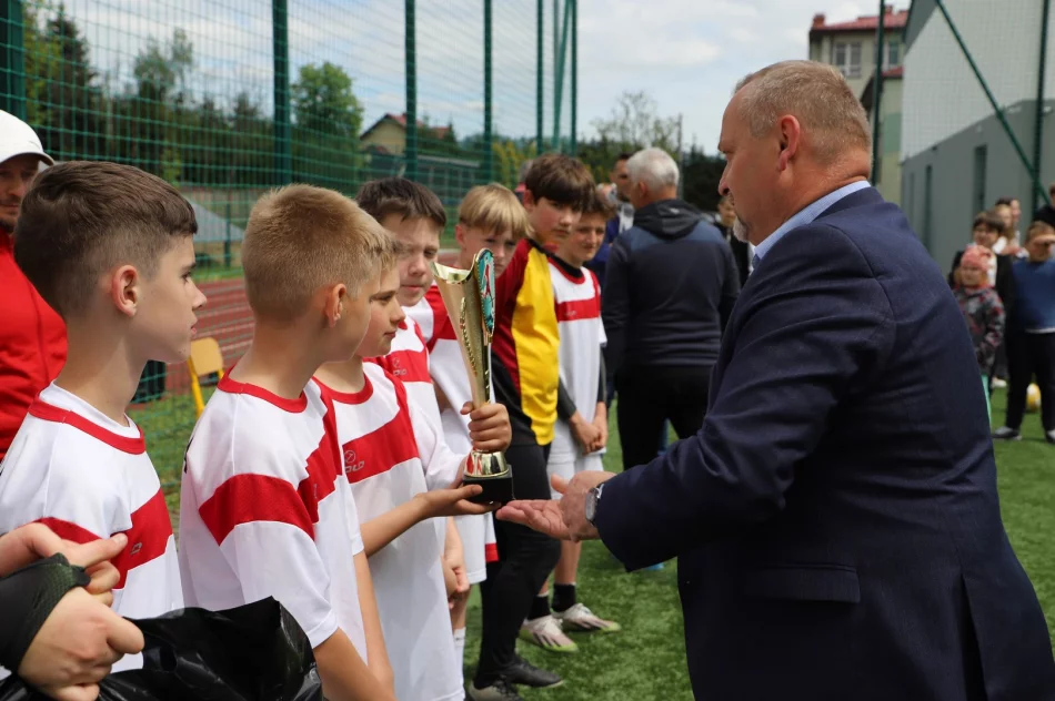 Chłopcy z Rupniowa swoim zwycięstwem zamykają sezon zawodów sportowych ! - zdjęcie 19