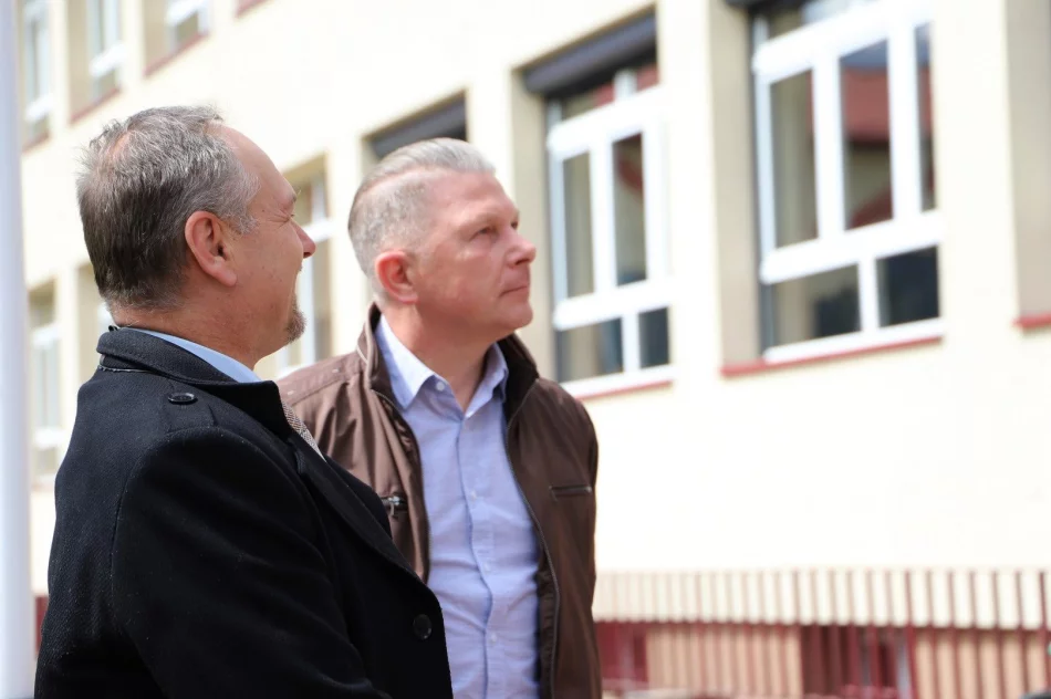 Instalacja odnawialnych źródeł energii na bazach oświatowych - zdjęcie 11