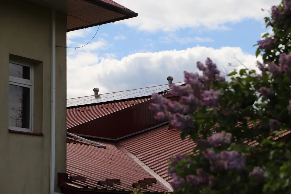 Instalacja odnawialnych źródeł energii na bazach oświatowych - zdjęcie 14