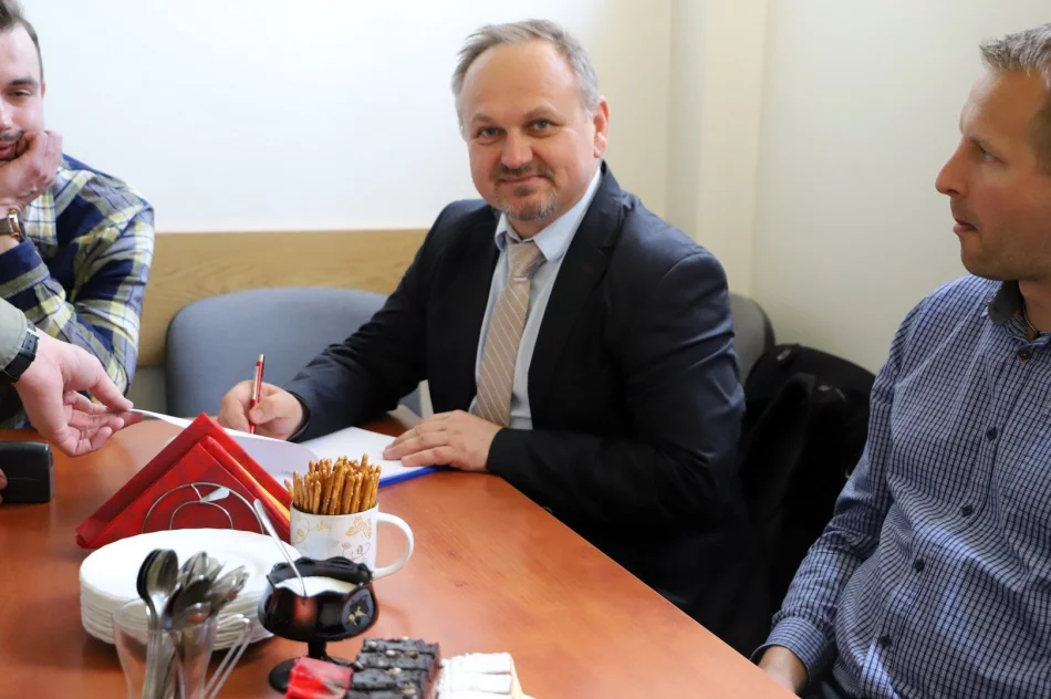 Instalacja odnawialnych źródeł energii na bazach oświatowych - zdjęcie 20