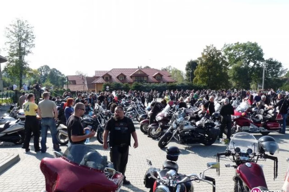 Zakończyli sezon wspominając tych, którzy zginęli - zdjęcie 3