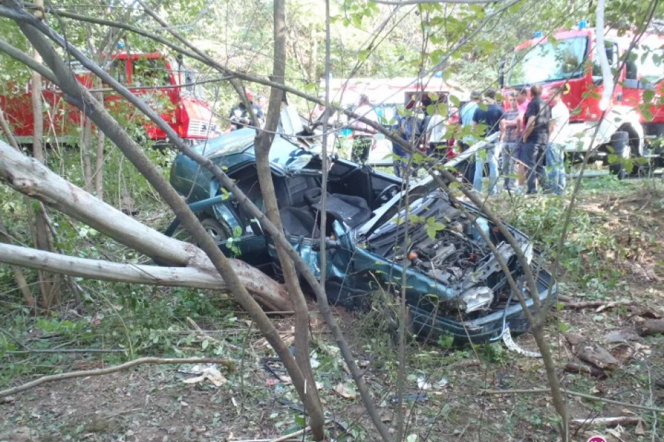 Dwa dachowania samochodów - zdjęcie 3