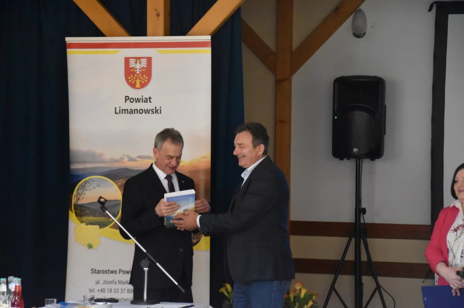Konferencja bibliotekarzy powiatu limanowskiego - zdjęcie 16