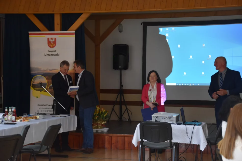 Konferencja bibliotekarzy powiatu limanowskiego - zdjęcie 20