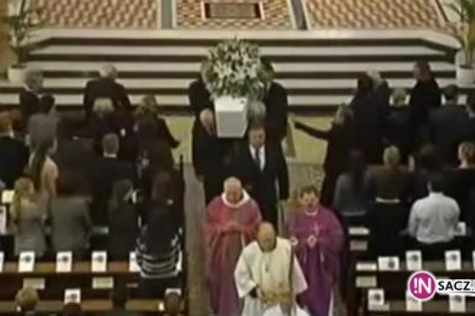 Pogrzeb dwóch ofiar tragedii na wyspie - zdjęcie 3