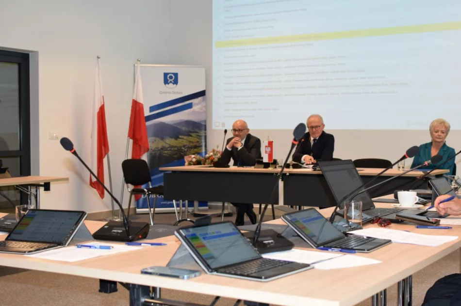 Nowa kadencja - ślubowanie, życzenia i wybór prezydium - zdjęcie 6