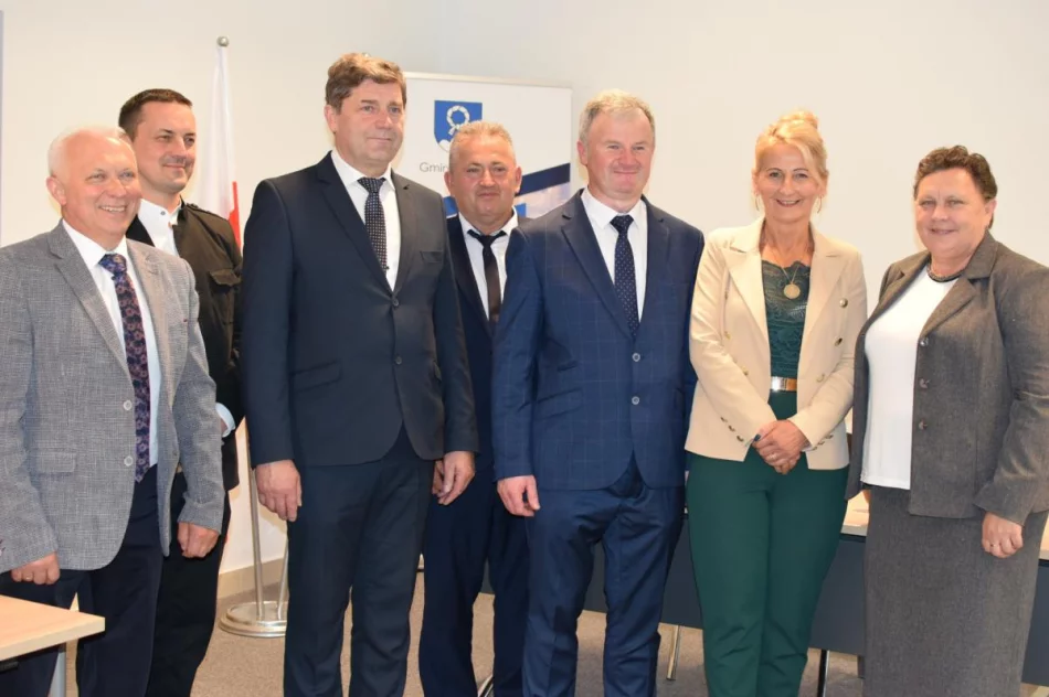 Nowa kadencja - ślubowanie, życzenia i wybór prezydium - zdjęcie 7
