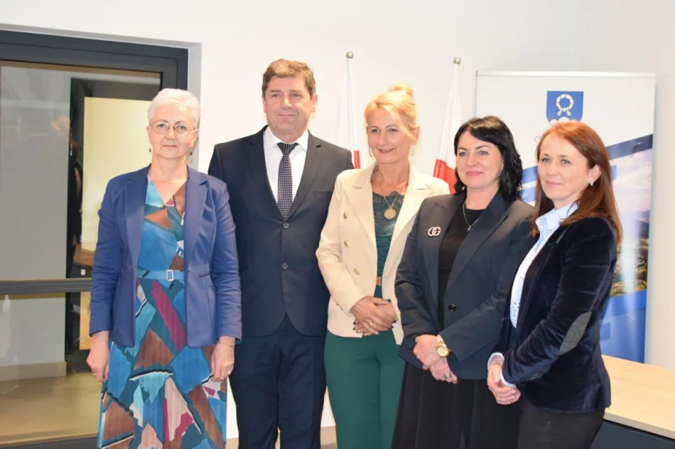Nowa kadencja - ślubowanie, życzenia i wybór prezydium - zdjęcie 8