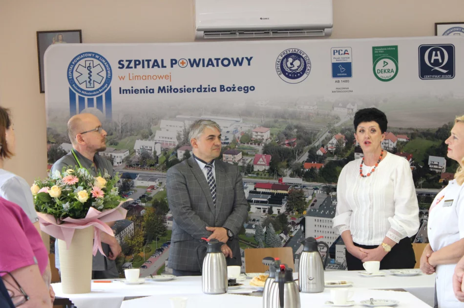 W szpitalu obchodzono dzień pielęgniarek i położnych - zdjęcie 4