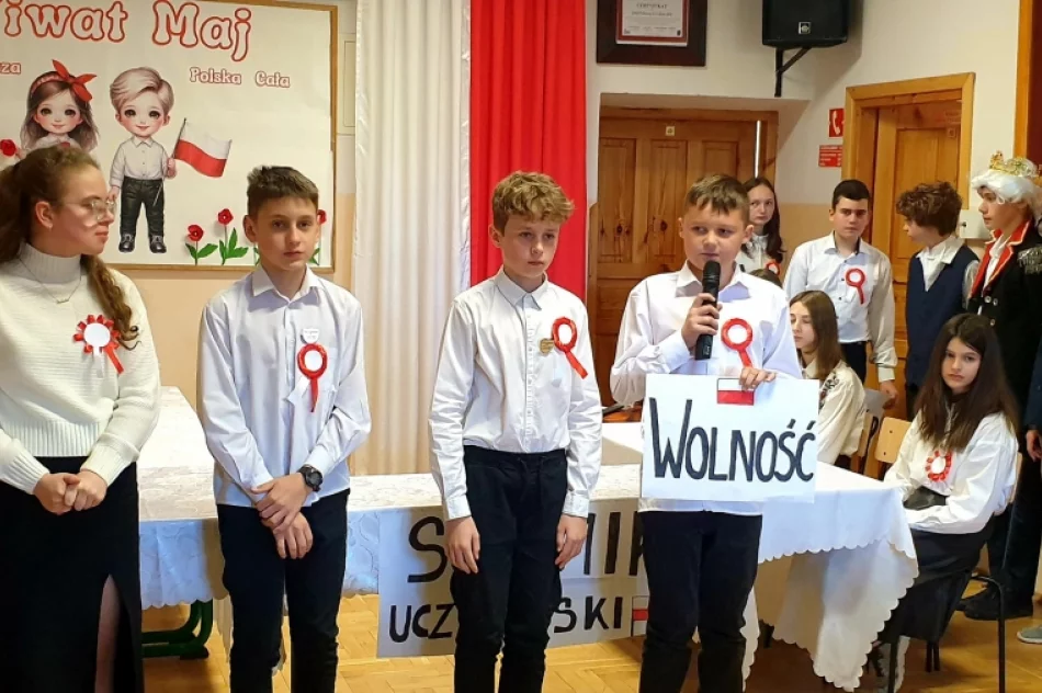 Warsztaty patriotyczne „Kocham Polskę!” w dwóch szkołach - zdjęcie 3