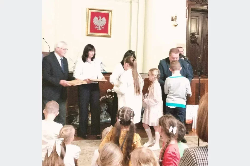 Oliwia Szewczyk zdobywczynią tytułu Bakałarza w Ogólnopolskim Konkursie Kaligraficznym BAKAŁARZ - zdjęcie 4