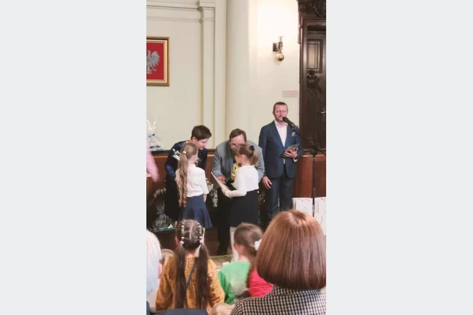 Oliwia Szewczyk zdobywczynią tytułu Bakałarza w Ogólnopolskim Konkursie Kaligraficznym BAKAŁARZ - zdjęcie 14