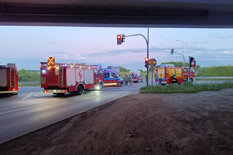 Kierowca autobusu zginął w zderzeniu z innym autobusem - zdjęcie 5