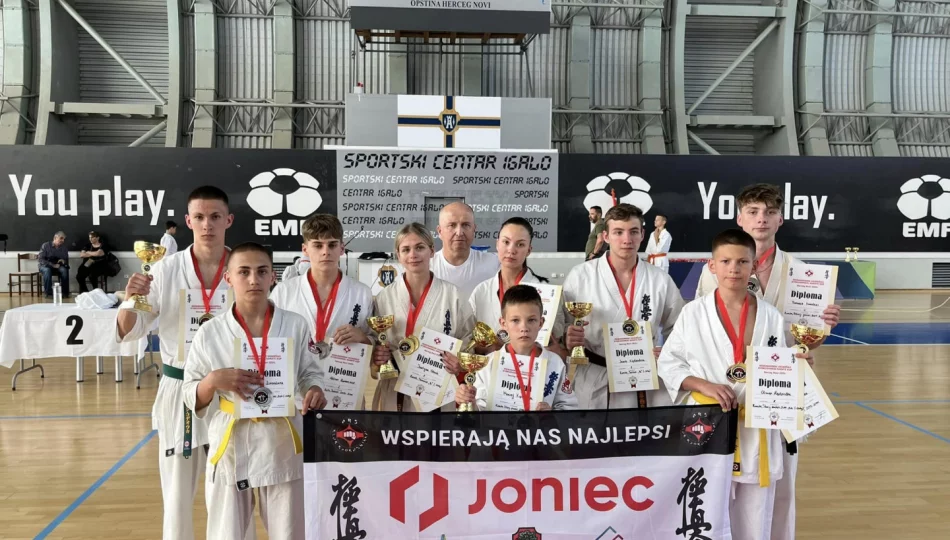 12 medali wywalczonych w Czarnogórze przez karateka ARS Limanowa – JONIEC Team - zdjęcie 1