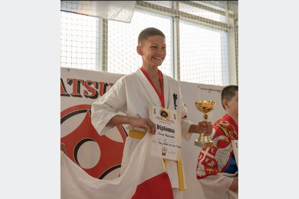 12 medali wywalczonych w Czarnogórze przez karateka ARS Limanowa – JONIEC Team - zdjęcie 12