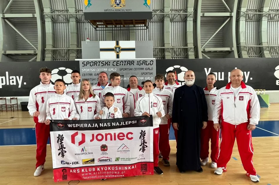 Karatecy przywieźli medale z Czarnogóry  - zdjęcie 10