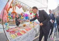 Minister Sikorski agitował - zdjęcie główne