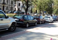 Proboszcz Jopek: „Niech miasto ufunduje parking podziemny” - zdjęcie główne