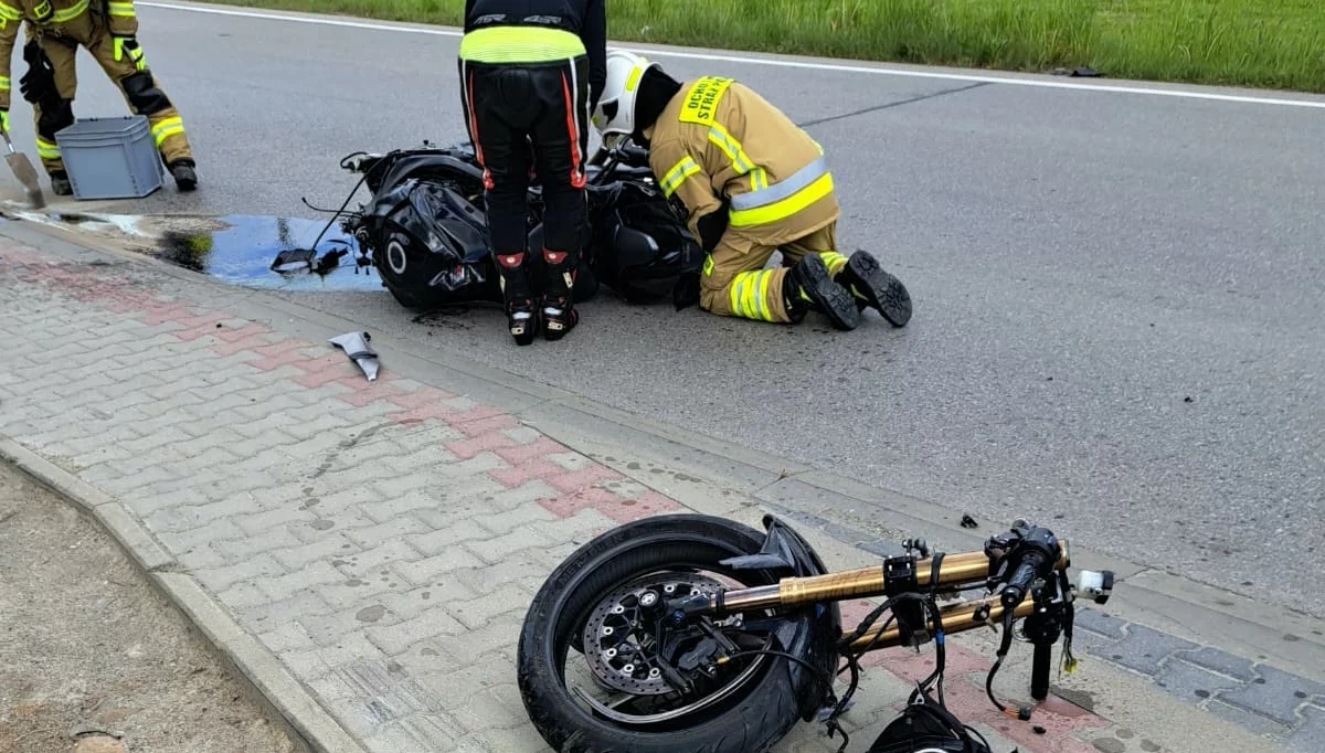 Wypadek z udziałem motocyklisty/fot.: OSP Stara Wieś