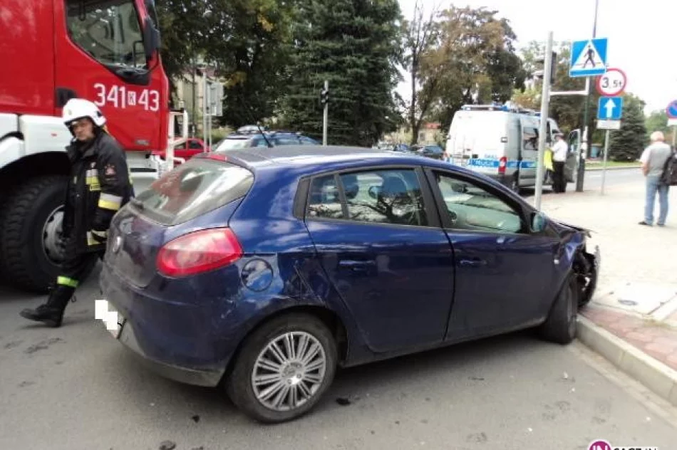 Wypadek na skrzyżowaniu pod 'Lachem' - zdjęcie 3