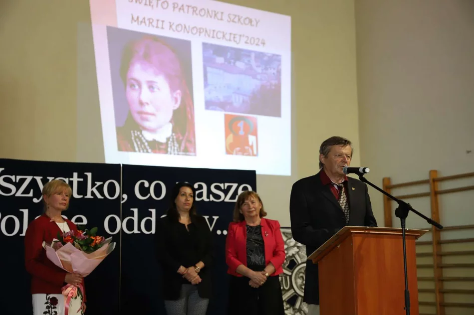 Zespół Szkolno-Przedszkolny Nr 1 obchodził Święto Patronki Szkoły - zdjęcie 7
