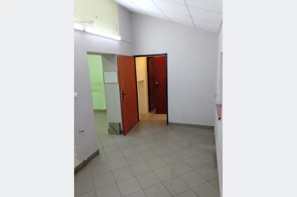 Wynajmę lokal pod sklep lub inną działalność gospodarczą - zdjęcie 5