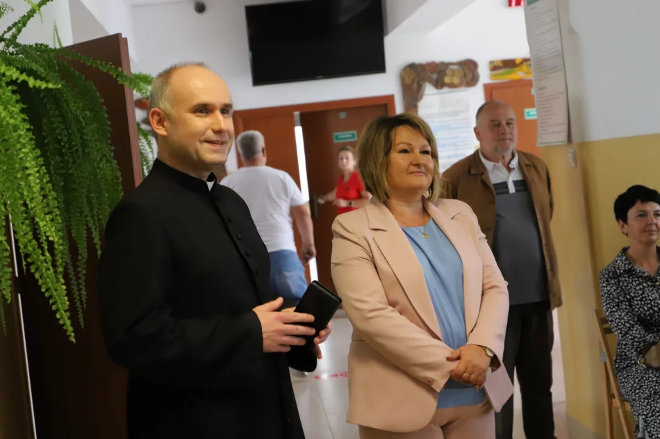 XII Gminny Konkurs o Janie Pawle II „Szukałem Was – idziemy za Tobą" - zdjęcie 6
