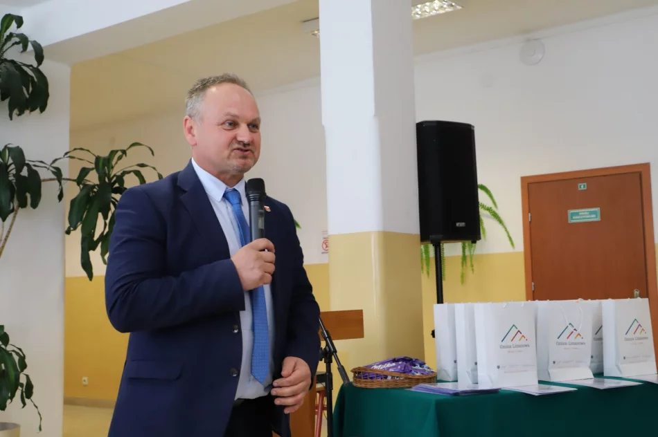 XII Gminny Konkurs o Janie Pawle II „Szukałem Was – idziemy za Tobą" - zdjęcie 11