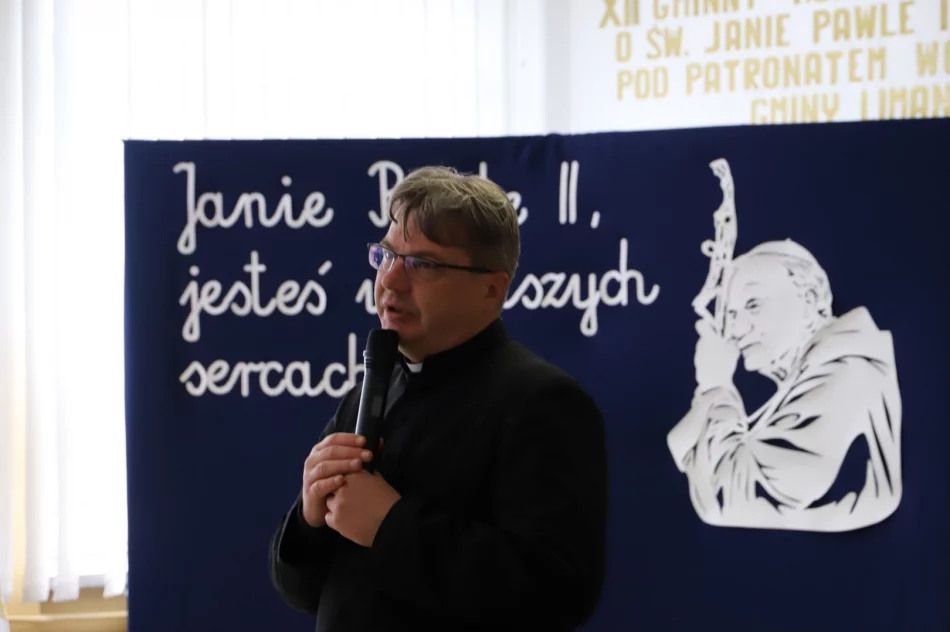 XII Gminny Konkurs o Janie Pawle II „Szukałem Was – idziemy za Tobą" - zdjęcie 17